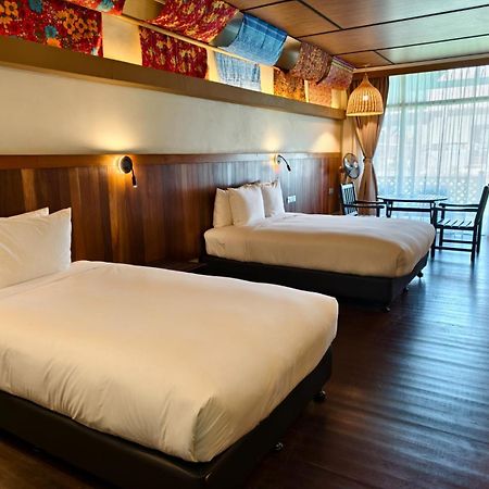 Borneo Beach & Mangrove Resort Tuaran Экстерьер фото