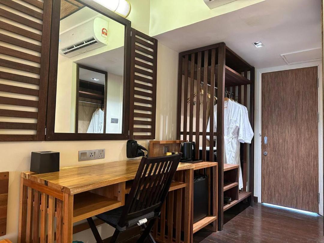 Borneo Beach & Mangrove Resort Tuaran Экстерьер фото